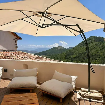 Historic With Views Of Abruzzo Valley Holiday home Caporciano