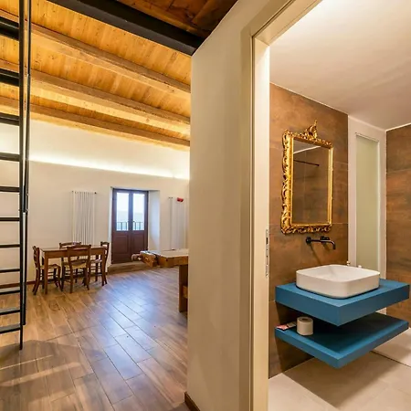 Historic With Views Of Abruzzo Valley