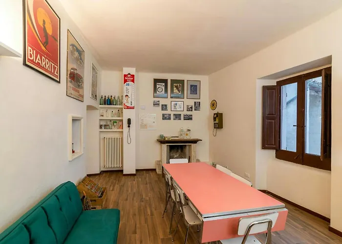 Historic With Views Of Abruzzo Valley בית נופש