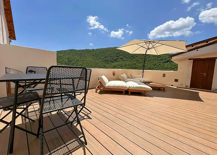 בית נופש Historic With Views Of Abruzzo Valley *